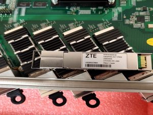 ZTE GTXO サービスボード 8PORT 10G PON カード YCICT