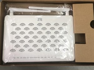 ZTE ZXHN F660 v5.2 FTTH YCICT ZTE ZXHN F660 v5.2 FTTH CENA UN SPEKTI JAUNS UN ORIĢINĀLS ZTE ONT F660