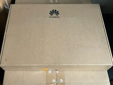 Sakelar Huawei S5735-L24P4XE-A-V2