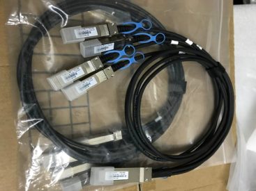 DAC QSFP-4SFP10G-CU1M