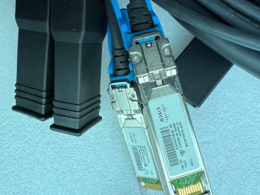 DAC QSFP-4SFP25G-CU2M Breakout cable ycict