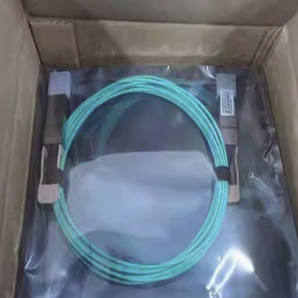 AOC QSFP56-200G-AOC-5M cable