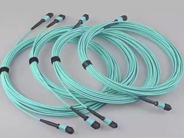 FMMM10001 Optical Cable price and datasheet