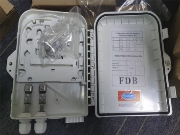 Fiber Optic Distribution Box 2 Cửa vào 16 Outlet