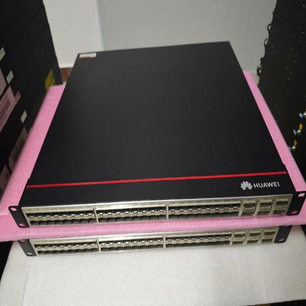 CE6820-48S6CQ-A Huawei switch