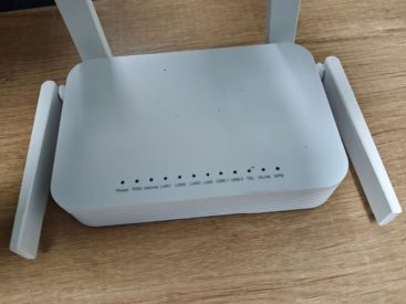 F890L FTTH-WiFi 6 4 Antenne